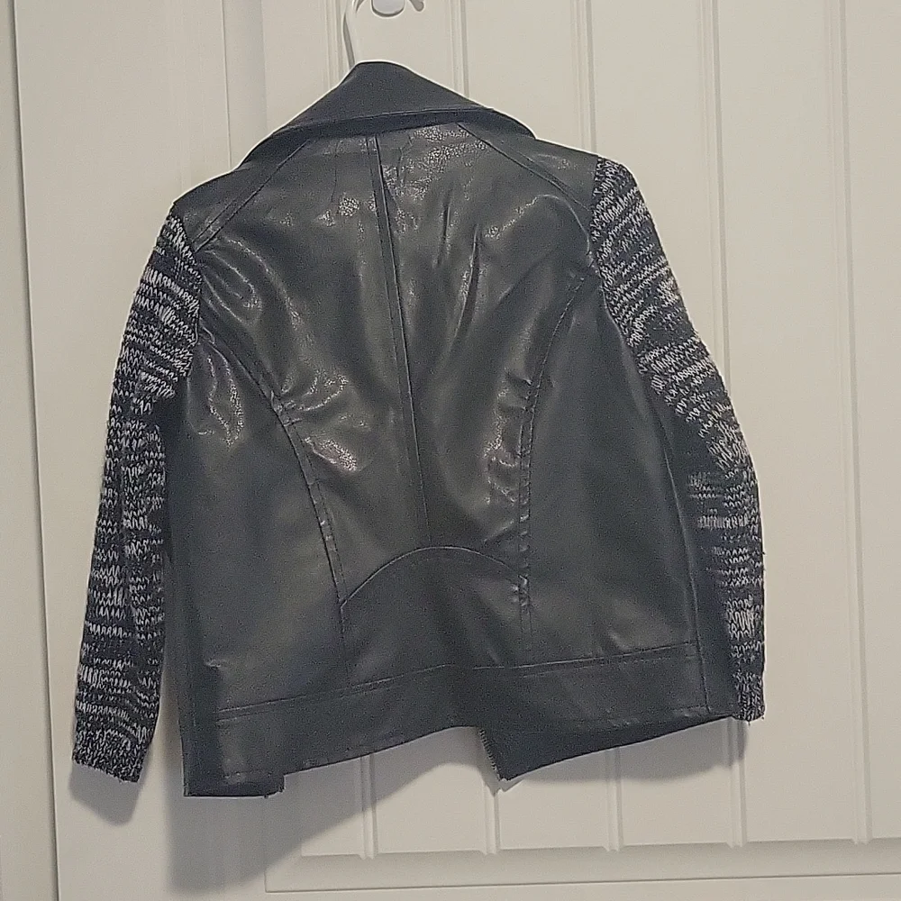 Chillipop Unisex Youth Size 4 Faux Leather Black Motorcycle Jacket - Picture 4 of 7